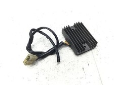 Régulateur De Tension Prise