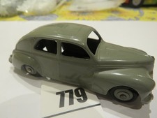 DINKY TOYS -LOT 779- PEUGEOT