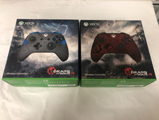 lot des 2  manettes controller