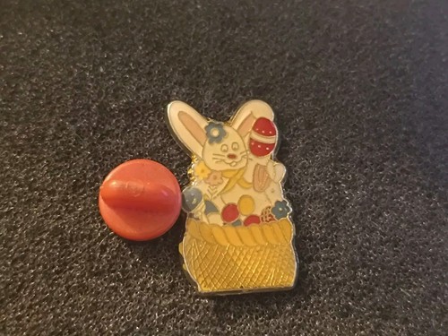 Pin rabbit basket - pin's,