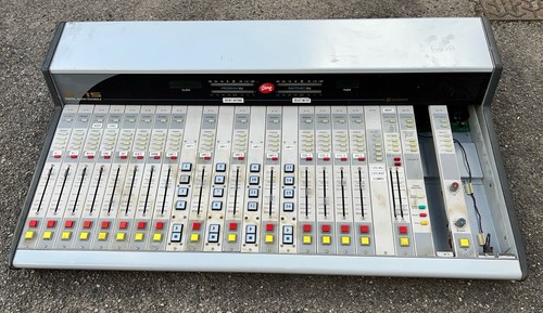 Audioarts d75 digital console - audioarts,