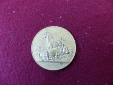 Médaille bronze agricole cheval & vache / offert par LOUIS QUESNEL SENATEUR 1924