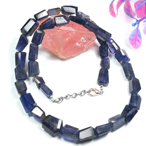 Collier ras cou - ras, du