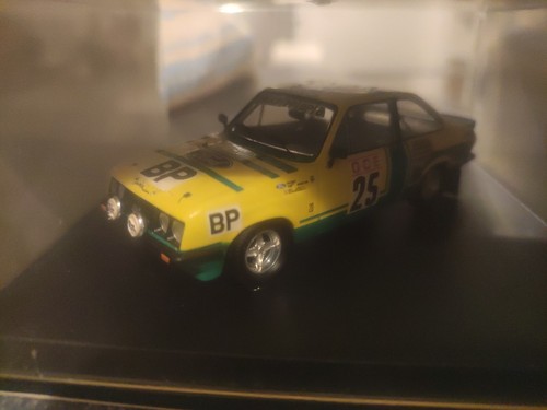 Ford escort rs2000 - 1/43,