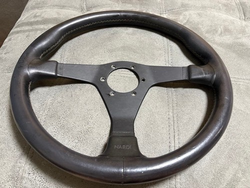Volant cuir nardi - cuir, à