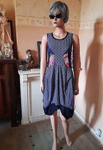 Superbe robe high use - high, by