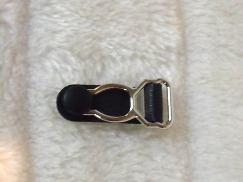 Pince porte jarretelle à - 1,