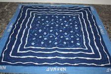 foulard carré Naf Naf bleu