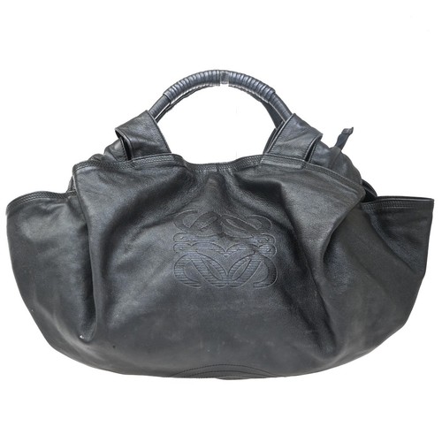 Loewe logo anagram - logo,