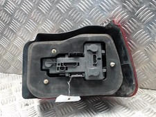 Feu arriere principal gauche