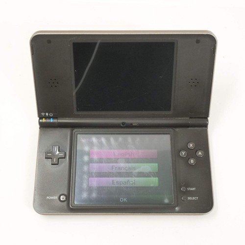 Broken nintendo dsi - broken,