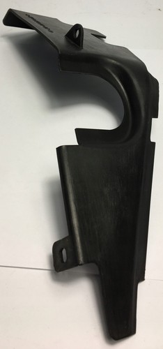 Cache radiateur côté droit - côté,