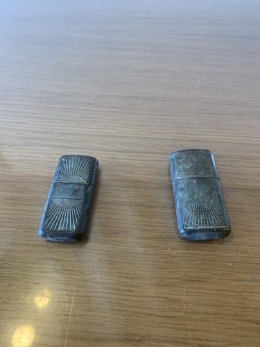 Lot deux briquets anciens - de,