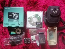 Appareil photo FUJIFILM 14MP finepix JV200 Digital Camera complet