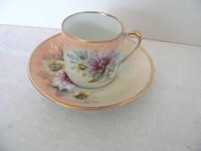 ancienne tasse et sous tasse