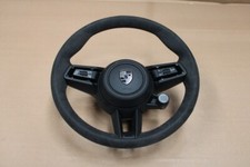 Porsche Macan-E 95C Volant