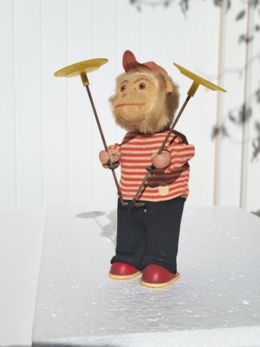 Singe jongleur - singe,