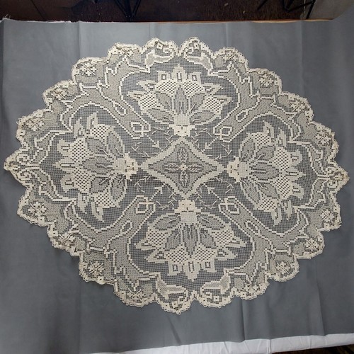 Belle nappe filet vintage - filet,