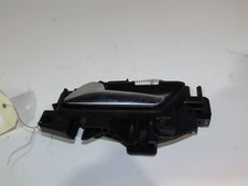 poignee int porte avg peugeot 308 II (LB_, LP_, LW_, LH_, L3_) 98000003VV 19929