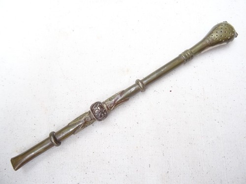 Ancienne jolie bombilla a - jolie,