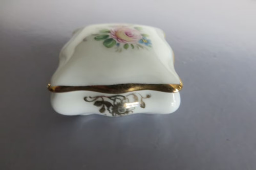 Ancienne petite boite - ancienne,