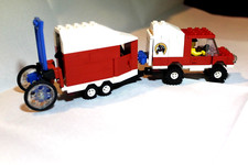 LEGOLAND COLLECTOR  -  LOT VAN + REMORQUE AVEC CHEVAL + SULKY ET SELLE