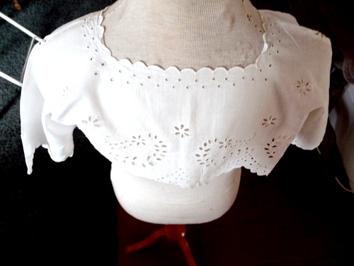 Linge ancien top brassiere - top,