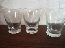 3 VERRES à Porto ; vin cuit  en verre taillé  (cristal.?)  très fins   anciens 