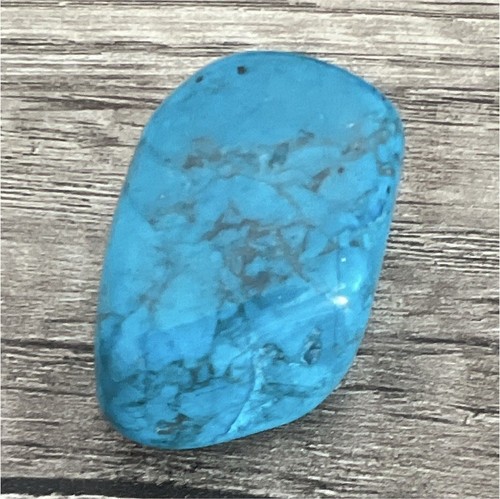 Turquoise galet poli bleu