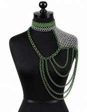Armure d'épaule médiévale