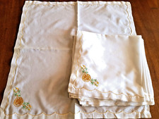 8 Serviettes de table début