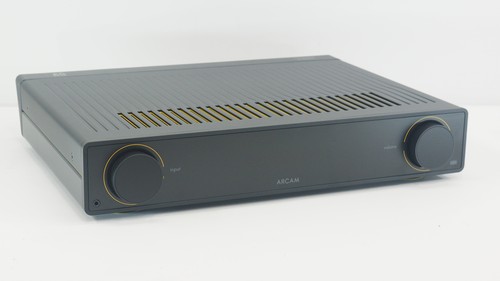 Arcam integrated amplifier - a5,