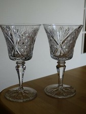 ST LOUIS 2 ANCIENS VERRES A