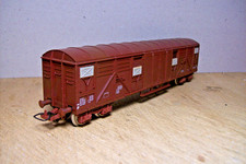 TRAIN HO JOUEF :  WAGON COUVERT FERME "TYPE GAS" SUR BOGIES (Livré sans boite)