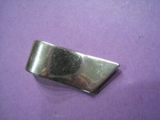 Pince à billets ANCIENNE en métal argenté signé LW Paris Taille 48x16mm  _274