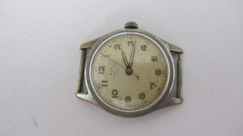 Montre vintage mécanique - vintage,