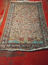 Tapis orient fait main bon état 