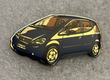 Pin’s Voiture Mercedes Benz Classe A A190 Car Signé logo sigle darkblue pin