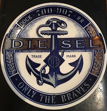 Assiette Ceramique Ancre De Marine By Diesel Limited Edition