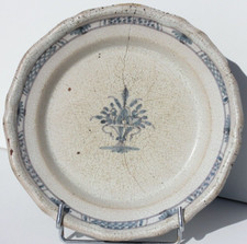 ANCIEN PLAT CUL NOIR EN