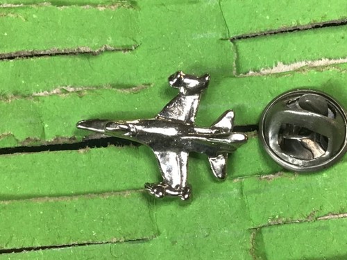 Pins avion chasse armée - avion, de
