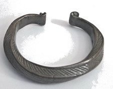 Ancien Bracelet En Bronze