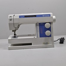 Machine À Coudre Husqvarna S215 - Non Testée, Rouillée, 230V