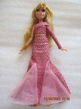 POUPEE DISNEY  " STYLE SERIE,  AURORE LA BELLE AU BOIS DORMANT "