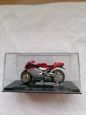 moto altaya 1/24 mv agusta 750