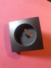 Hager KALLYSTA WK730C - Doigt enjoliveur pour prise KALLYSTA CARBONE OCCASION