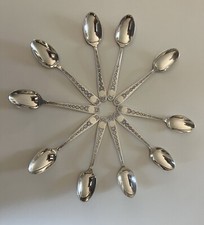 Superbe 10 Cuillères à Moka