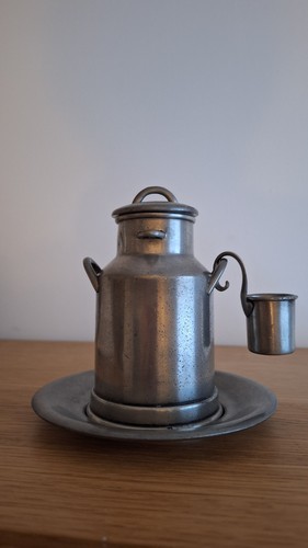 Pot lait etain louche - pot,