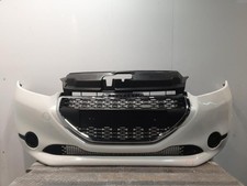Pare choc avant PEUGEOT 208 1