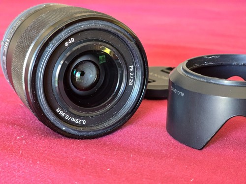 Sony 28mm 2 - 28, f/2.0
